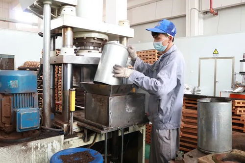 普洱茶進(jìn)藏記 茶園到茶杯 給藏族同胞送去一杯普洱茶